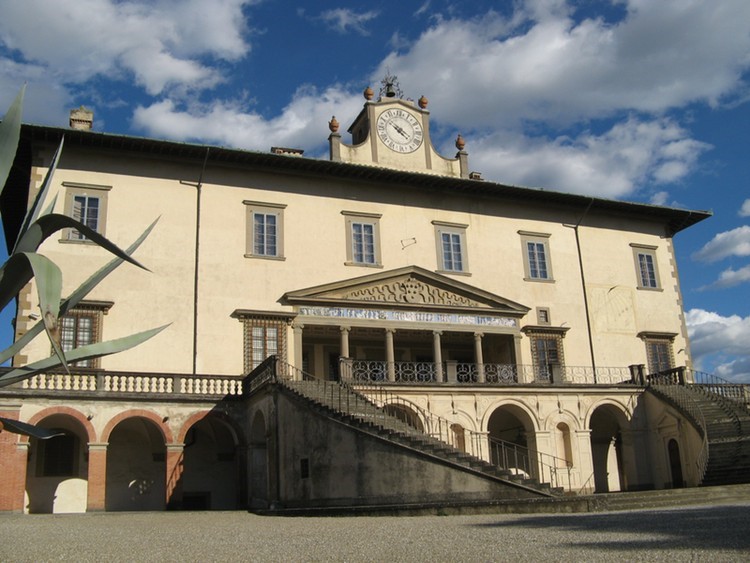 梅第奇家族(Medici family)Via delle Azalee別墅 古董鋼琴音樂會